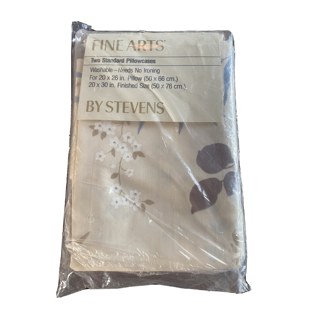 Fine Arts by Stevens Two Standard Pillowcases Vintage Floral NEW NIP 20 x 30